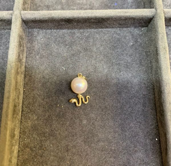 Lunar  Zodiac Pearl Pendant - Snake