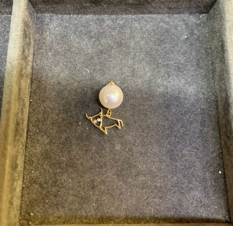 Lunar Zodiac Pearl Pendant - Ox