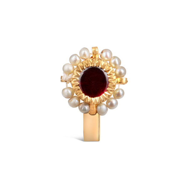 Aalia Red Nose pin / Nath/ Fuli