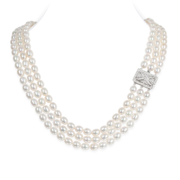 Elizabeth 3 Strands Oval Pearl Necklace