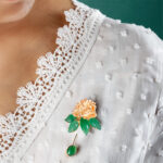 Enchanting Laligurans Brooch (Gold/Green)