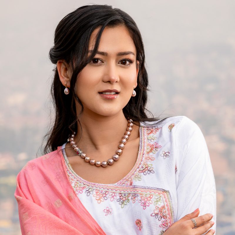 Edison-Pearl-Drop-Earrings-Drop-Shape-Model-Shot.jpg Edison Pearl Drop Earrings / Drop Shape
