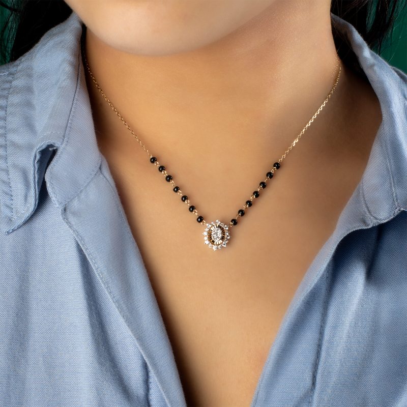 Luminous Diamond Oval Mangalsutra