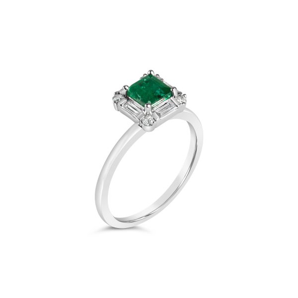 L'amour Emerald Diamond Ring/ White Gold