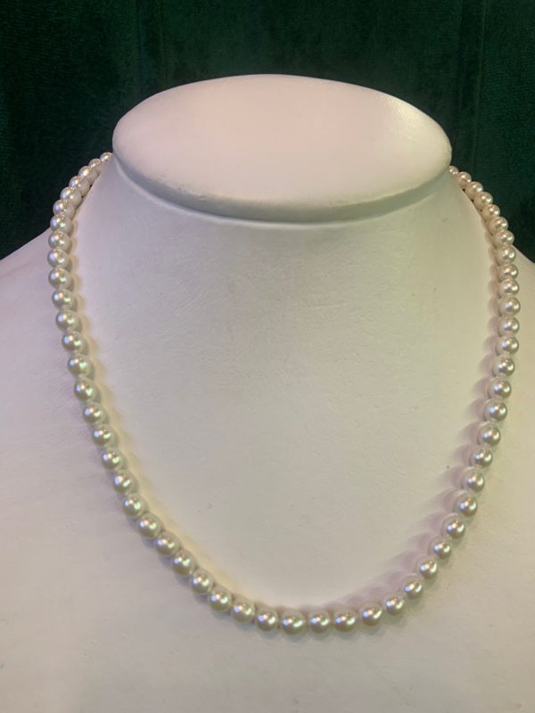 Jackie petite pearl necklace / 4.5-5mm