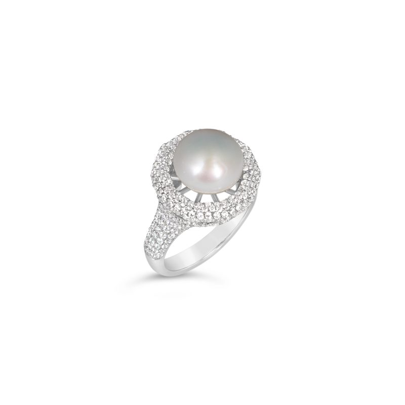 Moon Pearl Ring
