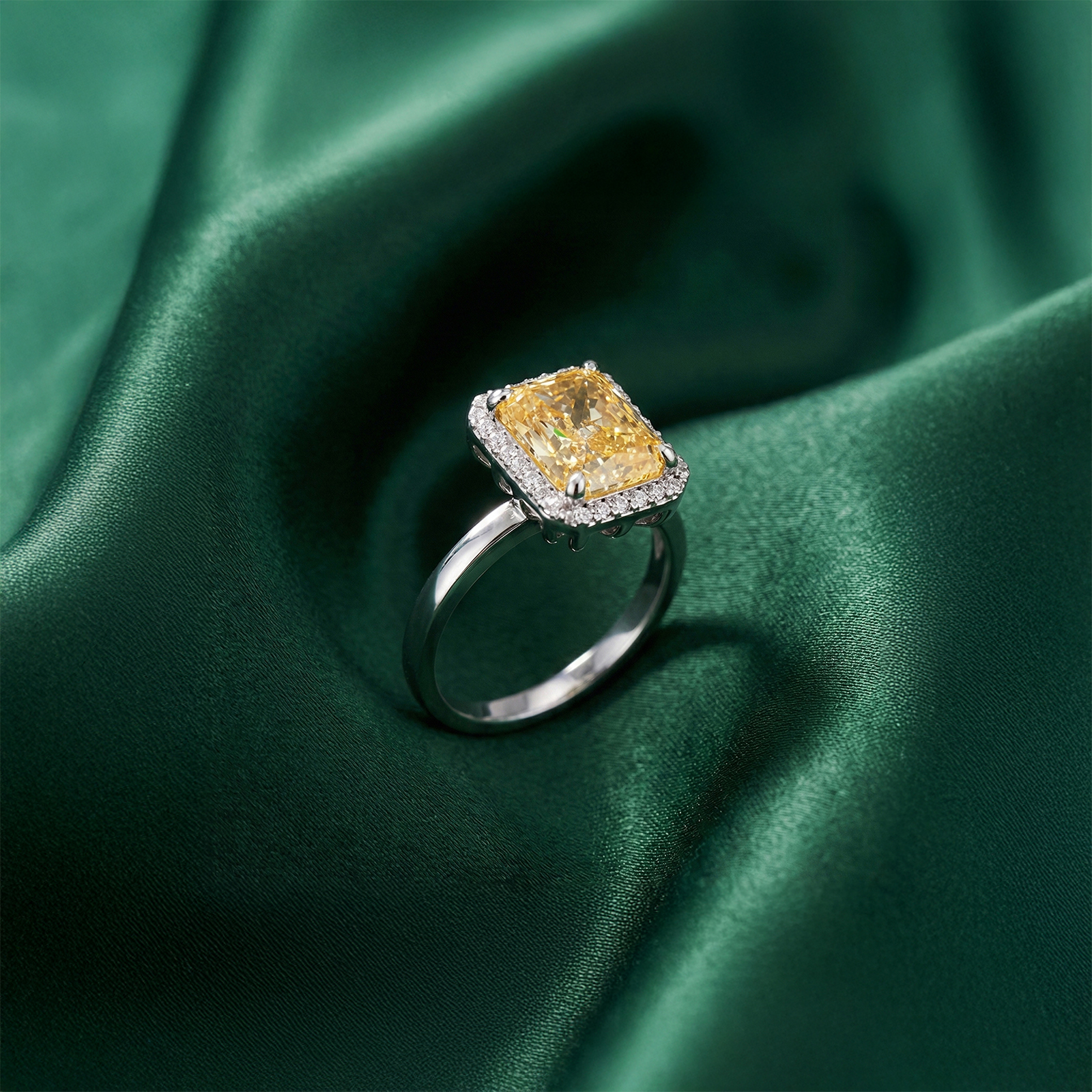 Elegant Yellow Emerald Cut Silver Ring - Image 4