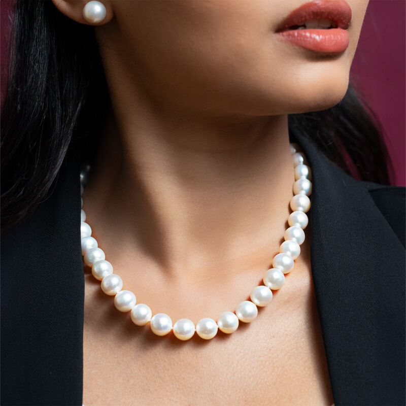 Jackie Premium Round Pearl Necklace