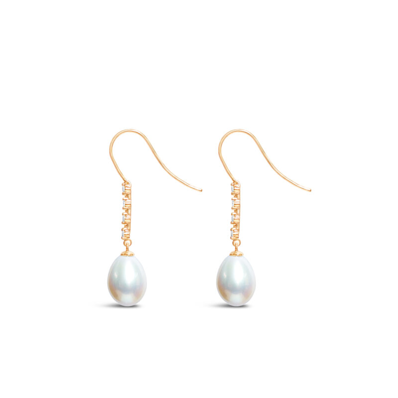 Oval Pearl Drop Earrings (with Diamond)